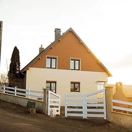 Horizon Aubrac Bed and Breakfast *